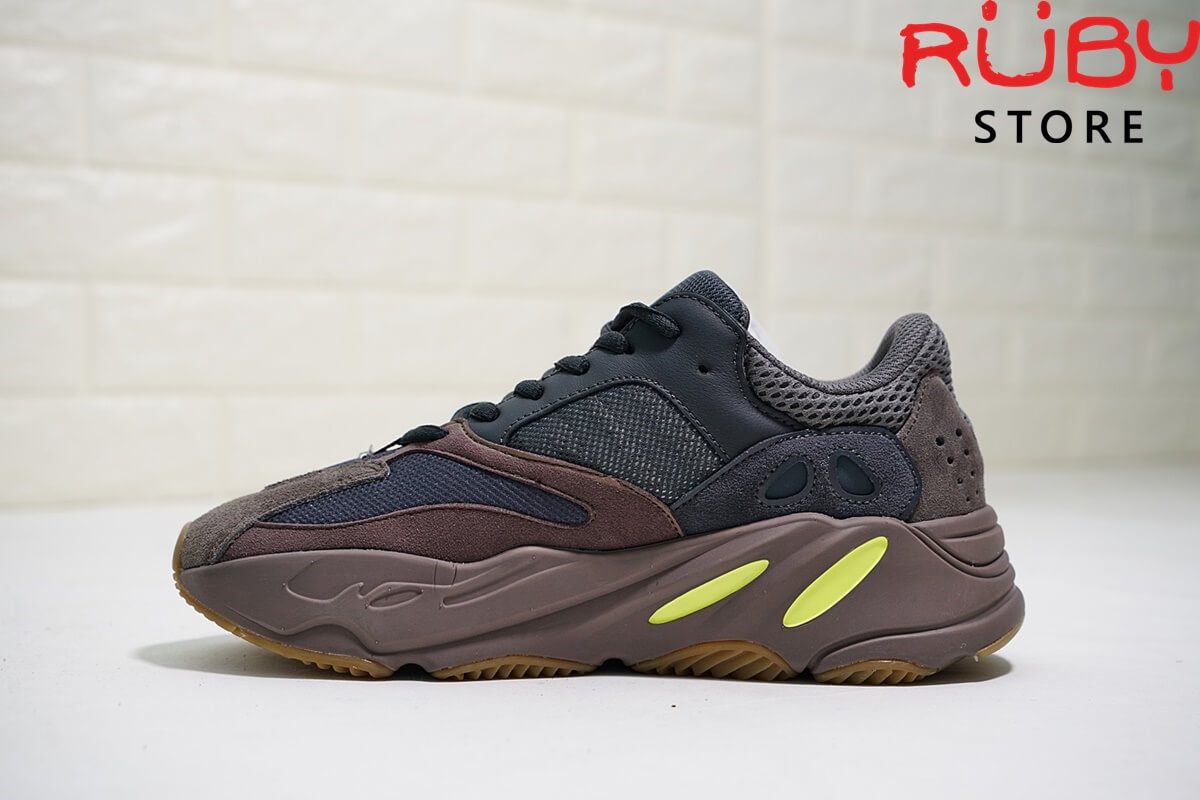 HOT Adidas Yeezy 700 Mauve Yeezy Mauve Fake Sneaker Yeezy