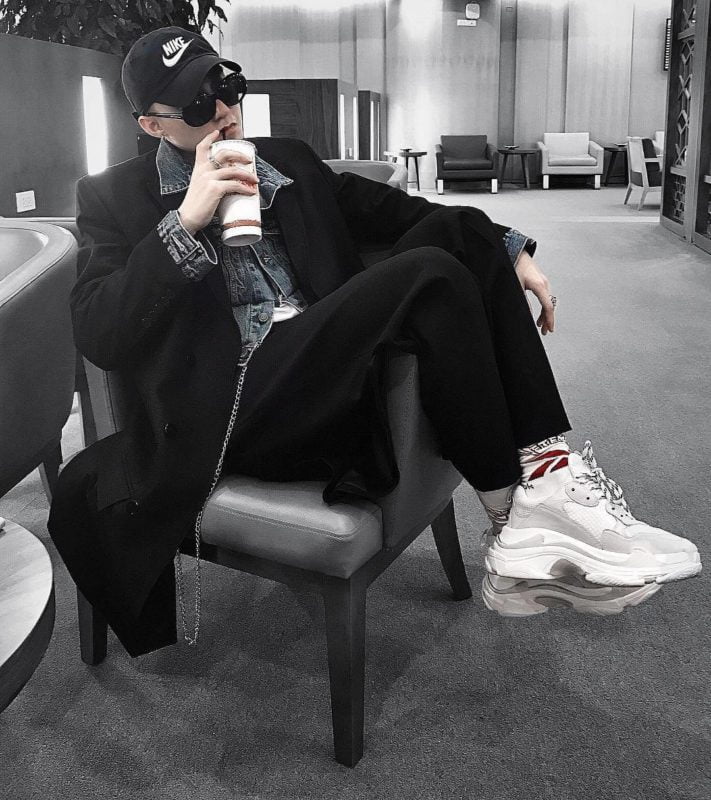 Phối đồ với giày Balenciaga Triple S như Sơn Tùng MTP