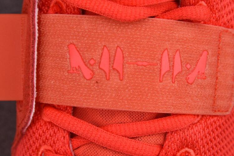 Giày Nike Air Yeezy 2 Red October Màu Đỏ