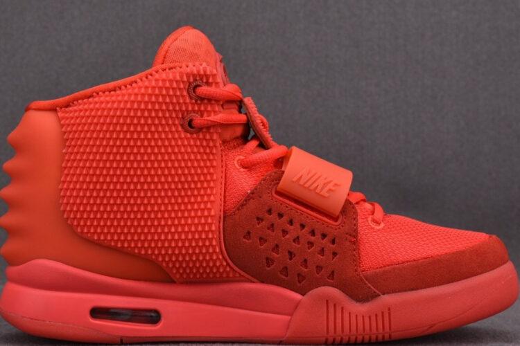 Giày Nike Air Yeezy 2 Red October Màu Đỏ
