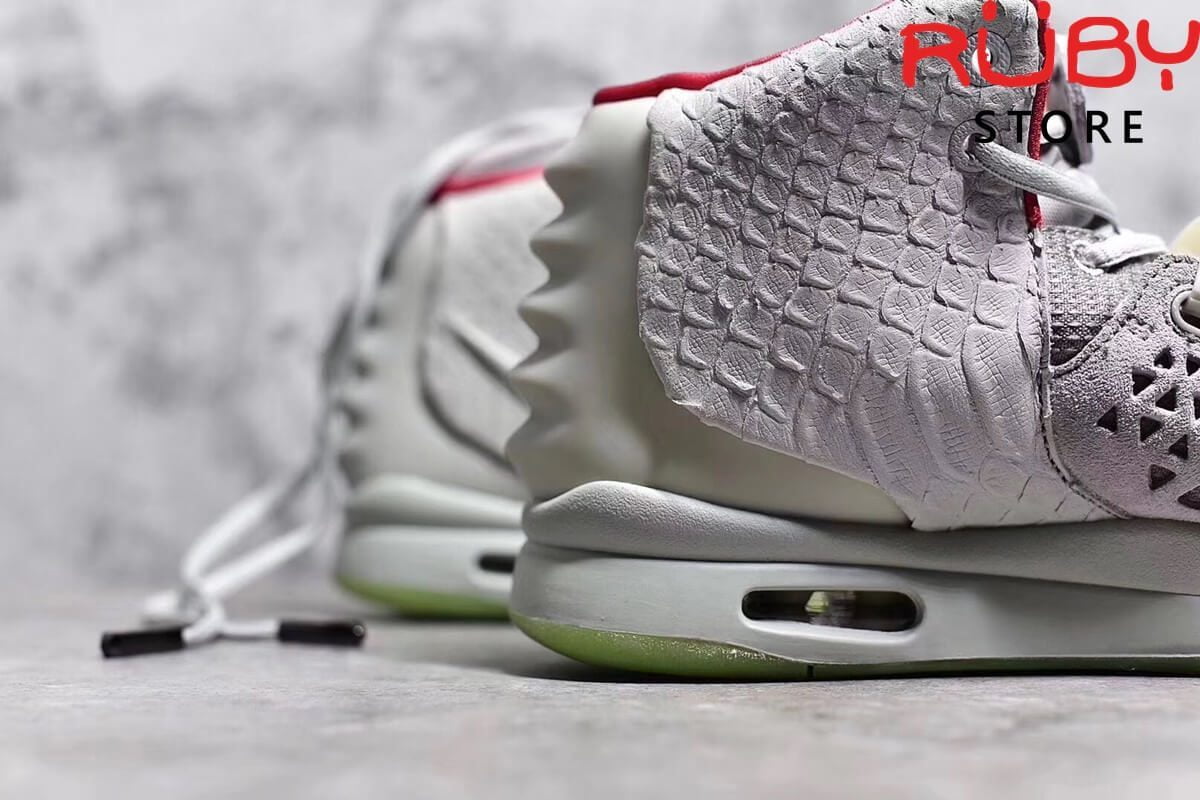 Giày Nike Air Yeezy 2 Nrg Platinum Siêu Cấp Chất Lượng Ở Hcm