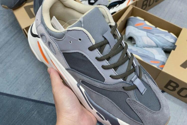 Giày Yeezy 700 Boost Magnet
