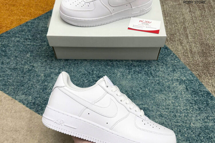 Hình ảnh thực tế giày air force 1 All White trắng full best quality tại Ruby Store