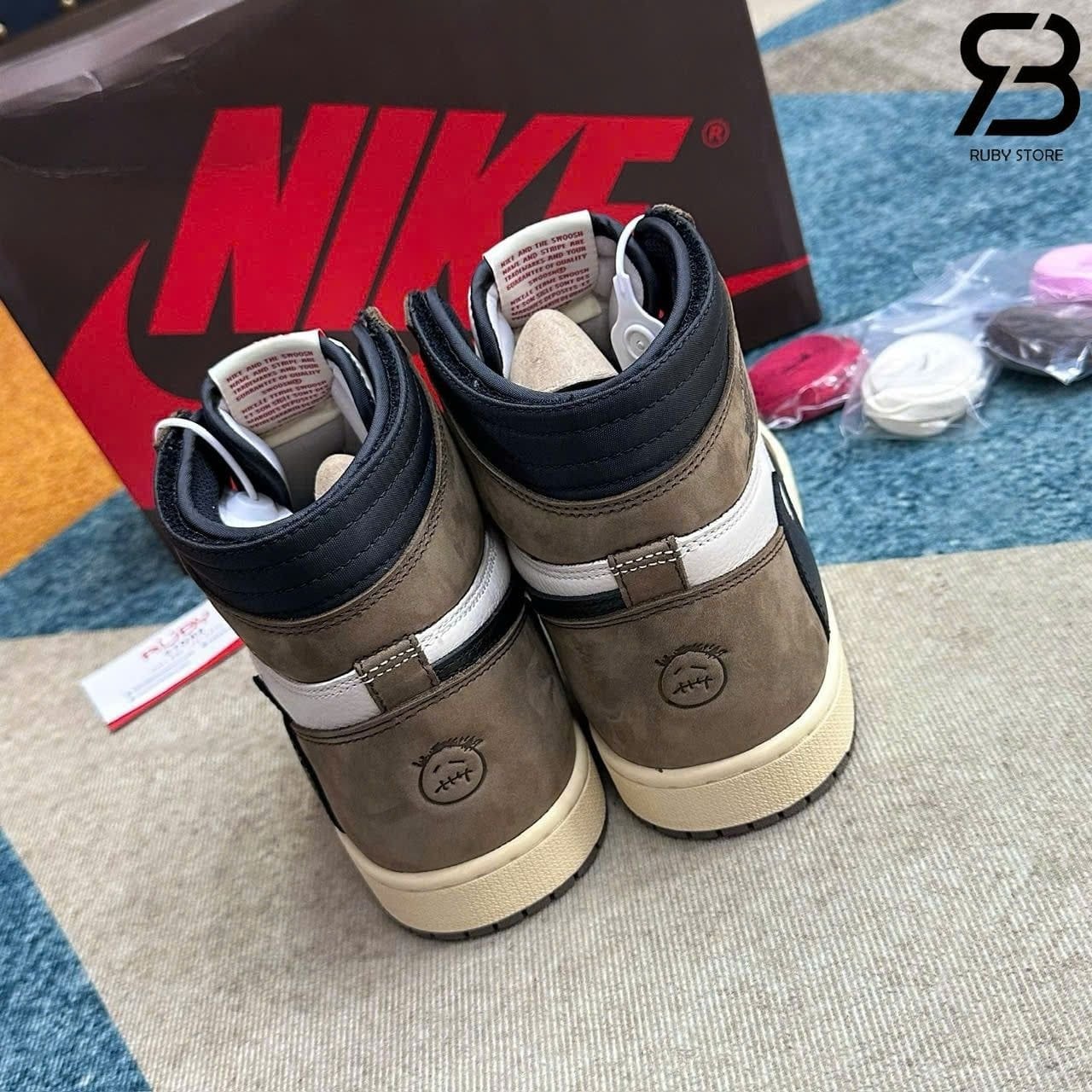 Giày Jordan 1 High Travis Scott Mocha