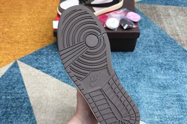 Giày Jordan 1 High Travis Scott Mocha