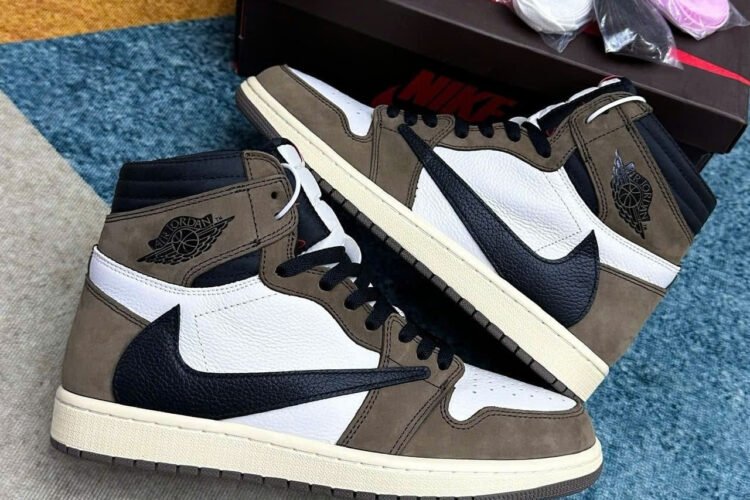 Giày Jordan 1 High Travis Scott Mocha