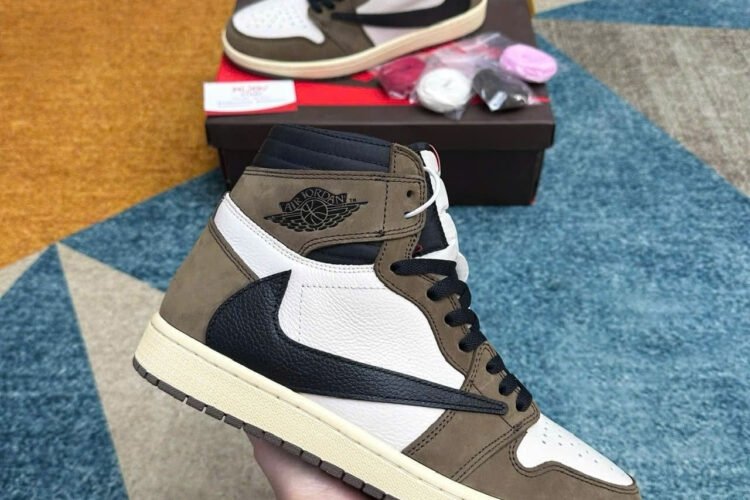 Giày Jordan 1 High Travis Scott Mocha