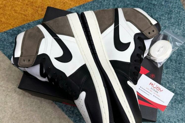 Giày Jordan 1 Retro High Dark Mocha đen Nâu