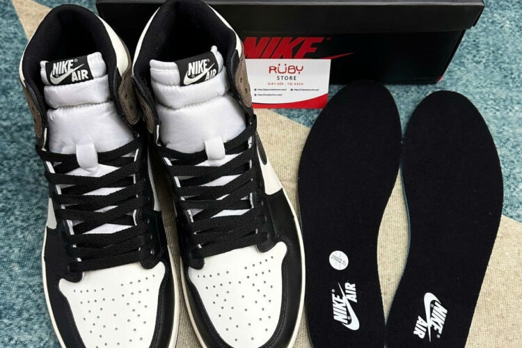 Giày Jordan 1 Retro High Dark Mocha đen Nâu