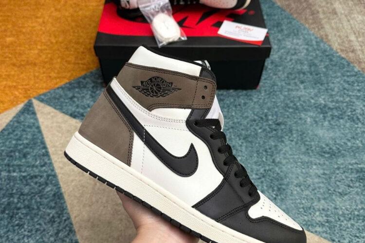 Giày Jordan 1 Retro High Dark Mocha đen Nâu