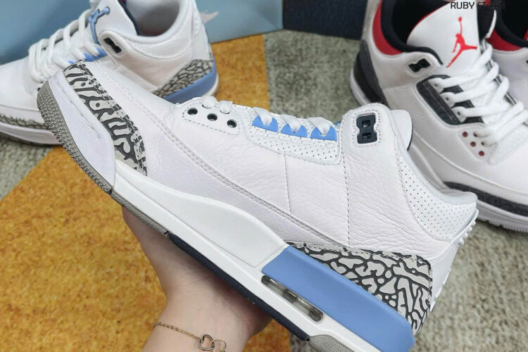 Hình ảnh thực tế giày Jordan 3 UNC trắng xanh Rep 1 1 tại Ruby Store