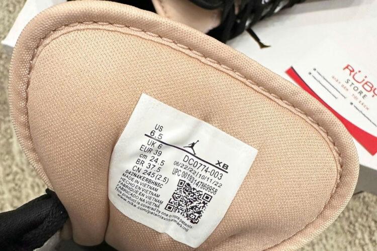 Giày Air Jordan 1 Low Guava Ice đen hồng