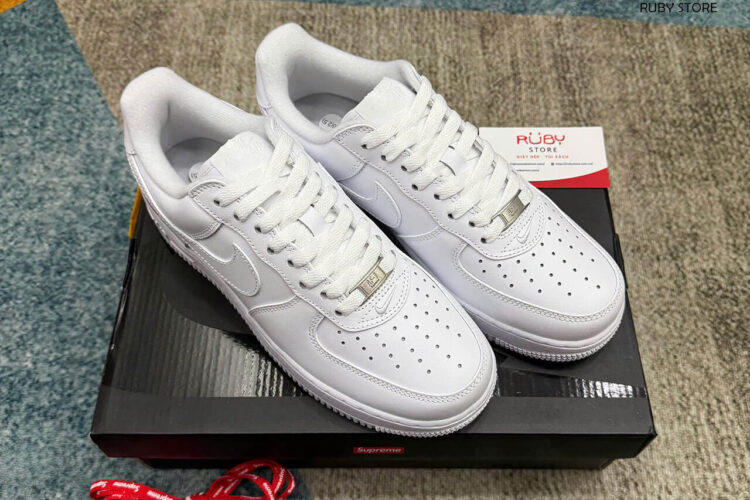 Hình ảnh thực tế mẫu giày Giày Nike Air Force 1 Low Supreme White Trắng Best Quality (Deal) tại Ruby Store