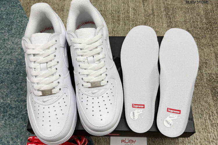 Hình ảnh thực tế mẫu giày Giày Nike Air Force 1 Low Supreme White Trắng Best Quality (Deal) tại Ruby Store