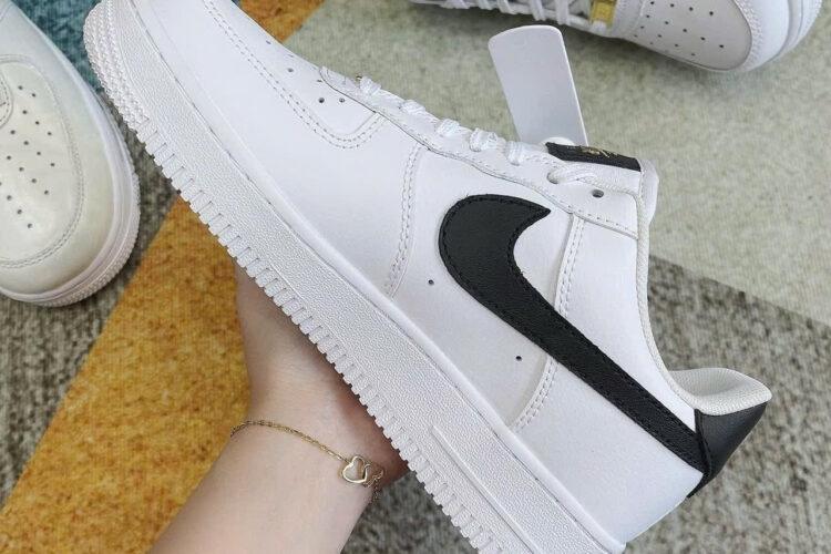 Giày Nike Air Force 1 Low 07 Essential White Black Gold