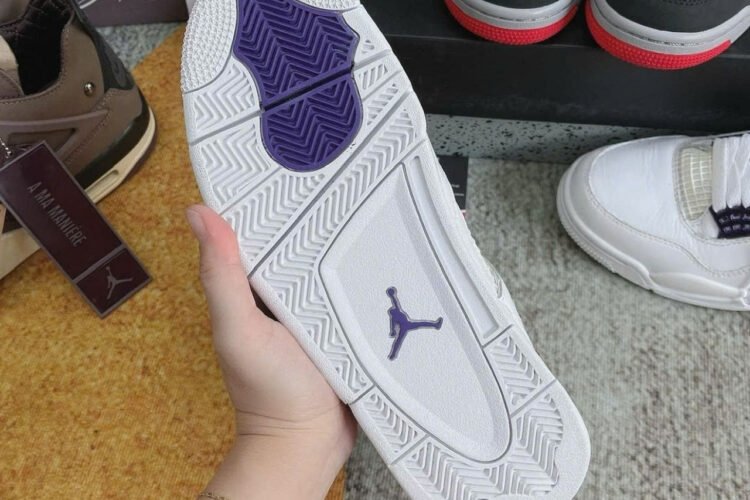 Giày Air Jordan 4 Metallic Purple Trắng Tím