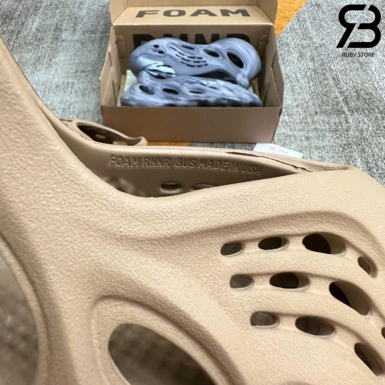 Giày Yeezy Foam RNNR Ochre Nâu