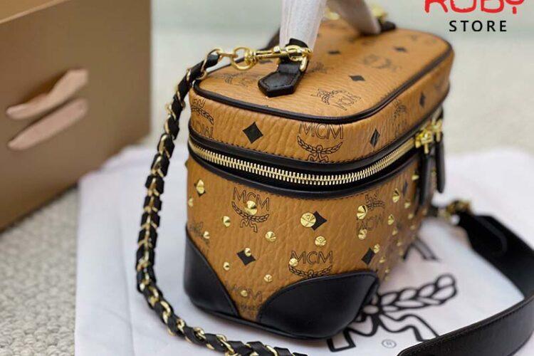 Túi MCM Small Rockstar Vanity Case in Gold Studded Visetos Cao Cấp