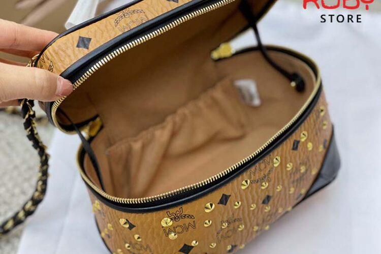 Túi MCM Small Rockstar Vanity Case in Gold Studded Visetos Cao Cấp