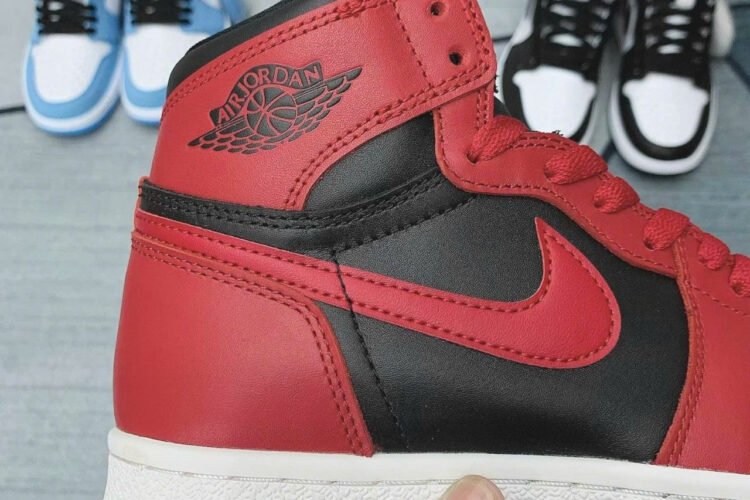 Giày Jordan 1 Retro High 85 Varsity Red đen đỏ