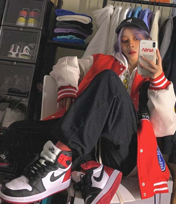 Air Jordan 1 High Satin Black Toe cho nữ