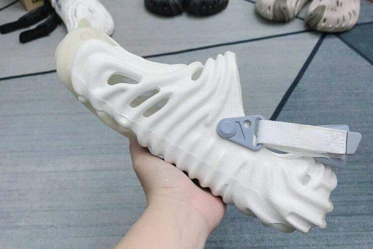 Dép Crocs Pollex Clog by Salehe Bembury White Trắng