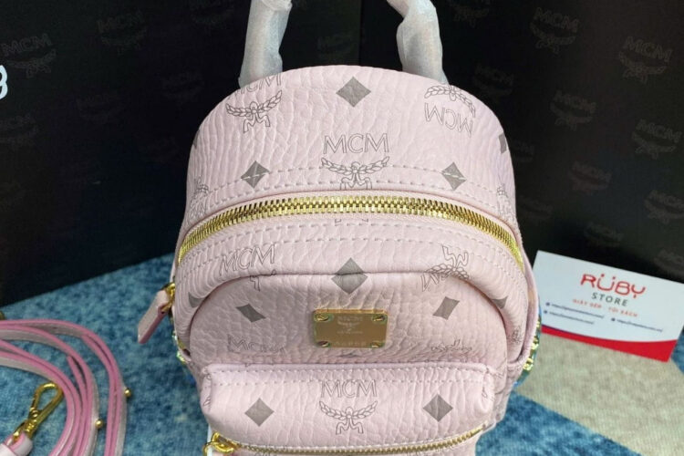Ba Lô Stark Backpack in Visetos Hồng 21CM