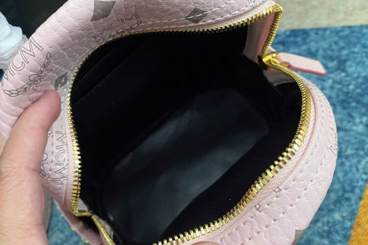 Ba Lô Stark Backpack in Visetos Hồng 21CM