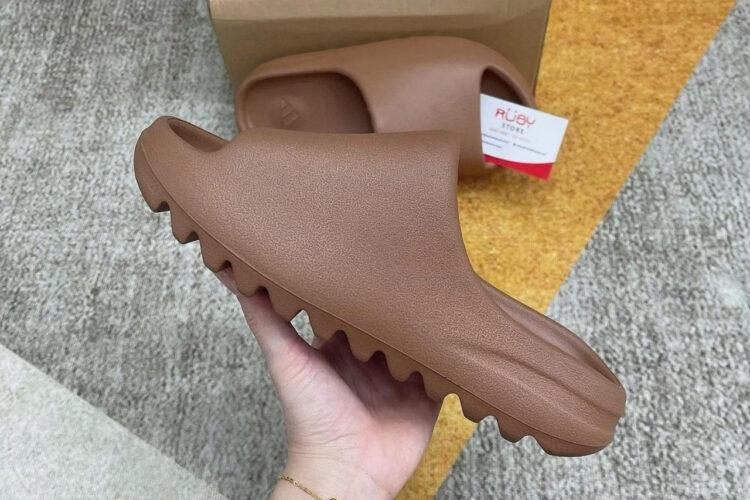 Dép Yeezy Slide Flax 2022 Vân Nhám