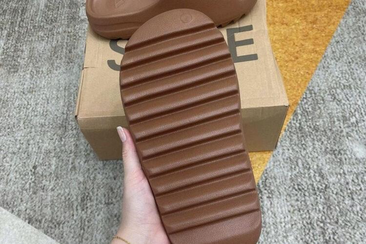 Dép Yeezy Slide Flax 2022 Vân Nhám