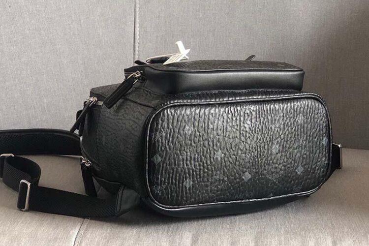 Ba Lô MCM Small Stark Backpack Double Zip Cognac Đen 33CM Siêu Cấp