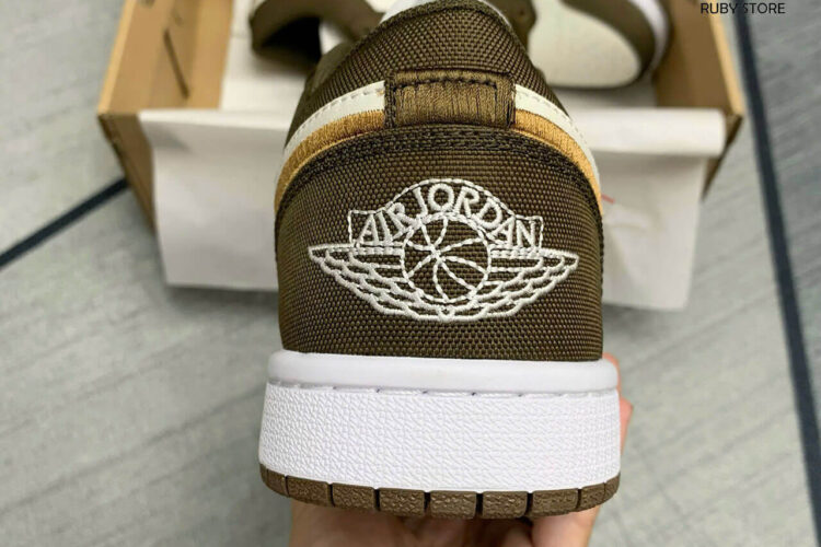 Hình ảnh phiên bản Jordan Low Light Olive Rep 1 1 tại Ruby Store
