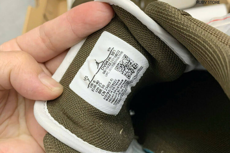 Hình ảnh phiên bản Jordan Low Light Olive Rep 1 1 tại Ruby Store