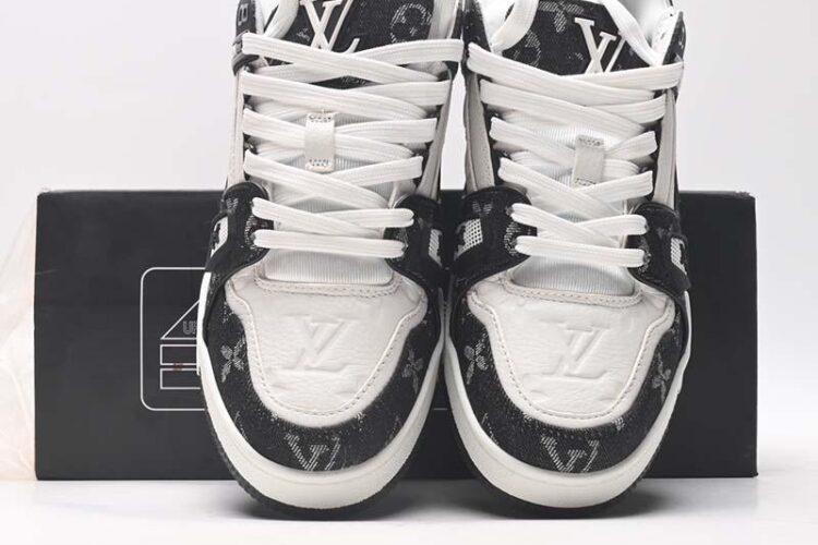 Giày Louis Vuitton Trainer Black White Trắng Đen