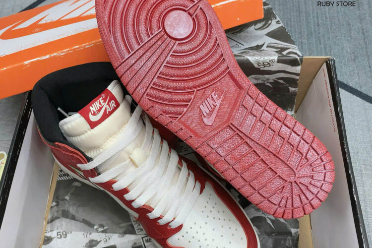 Hình ảnh bản Jordan 1 Chicago Lost and Found Rep 1 1 của Ruby Store