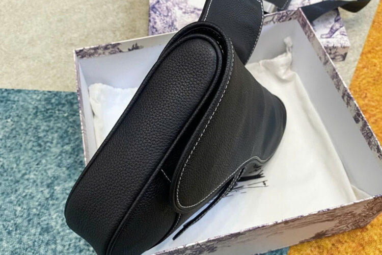 Túi Dior Saddle Bag đen Calfskin 26CM