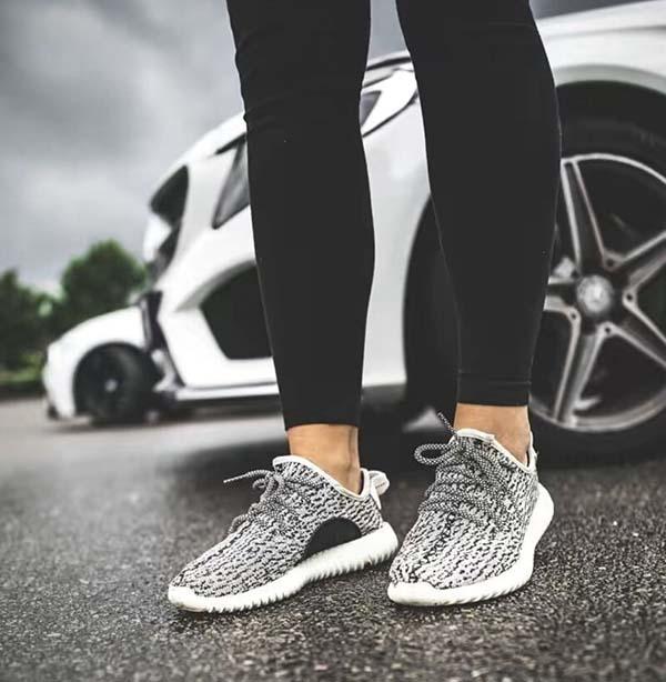 Yeezy Boost 350 "Turtle Dove"