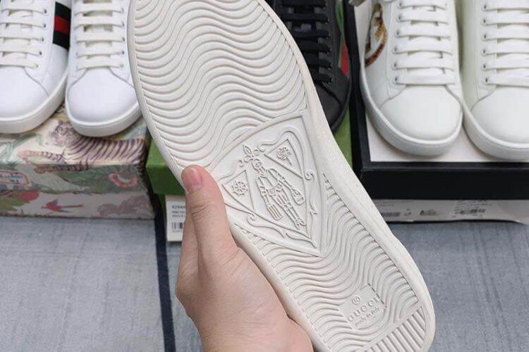 Giày Gucci Ace Cầu Lông Siêu Cấp TT
