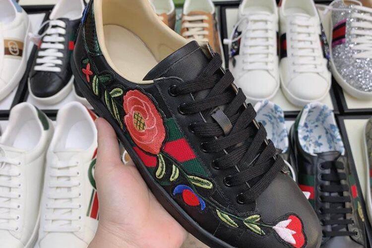 Giày Gucci Ace Thêu Hoa Đen Siêu Cấp TT