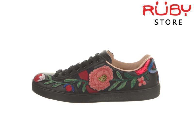Giày Gucci Ace thêu hoa đen rep 1:1 chuẩn | Ruby Store