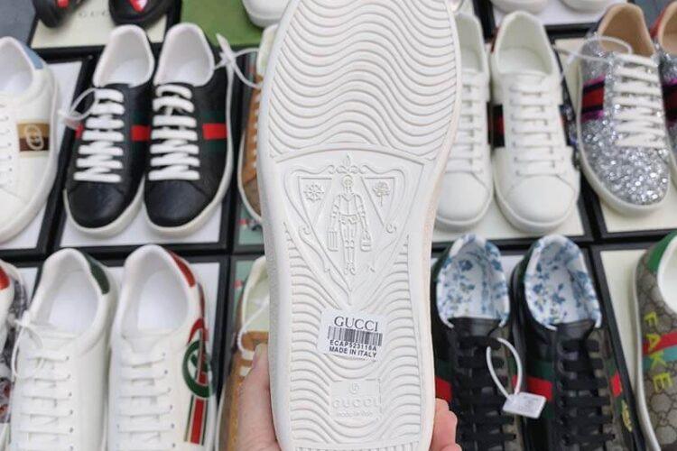 Giày Gucci Ace Ong Sao Xanh Navy Siêu Cấp TT