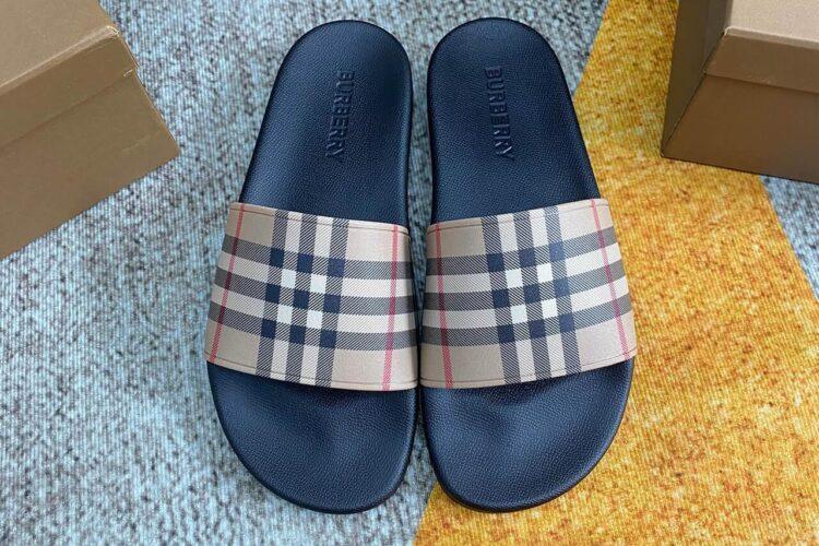 Dép Burberry Furley Vintage Check Slides Nâu