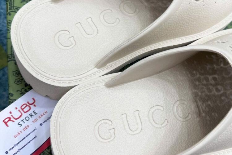 Dép Gucci GG Perforated Rubber Clogs Màu Kem