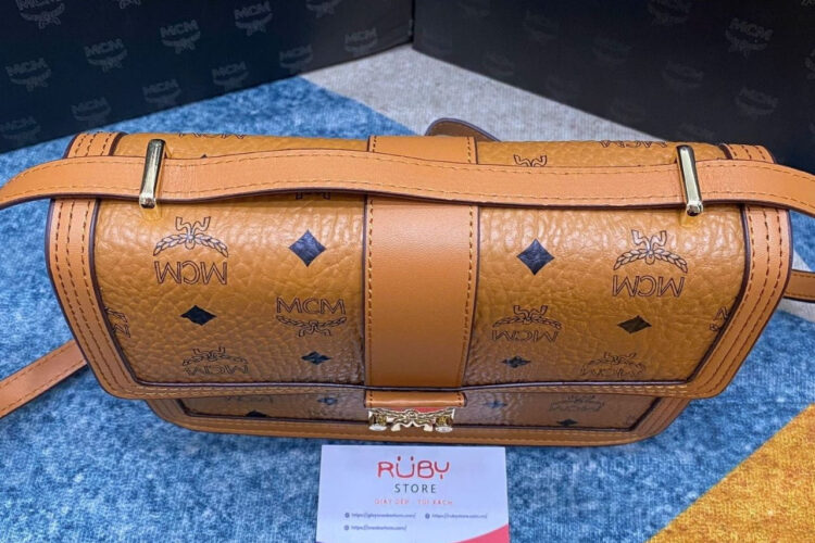 Túi Small Tracy Shoulder Bag in Visetos Nâu