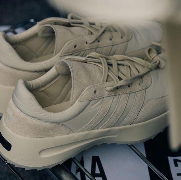 Giày Adidas x Fear of God