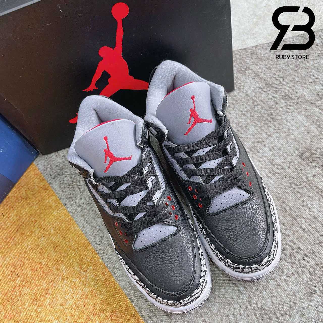 Hình ảnh thực tế mẫu Jordan 3 Black Cement Replica 1:1 tại Ruby Store