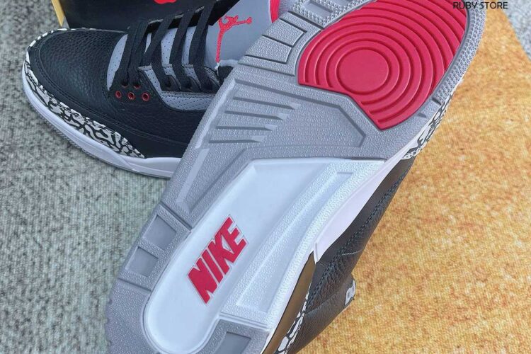 Hình ảnh thực tế mẫu Jordan 3 Black Cement Replica 1:1 tại Ruby Store