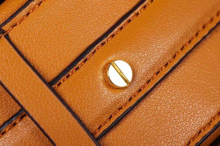 Túi MCM Small Tracy Shoulder Bag in Visetos Cognac Nâu 20CM Best Quality