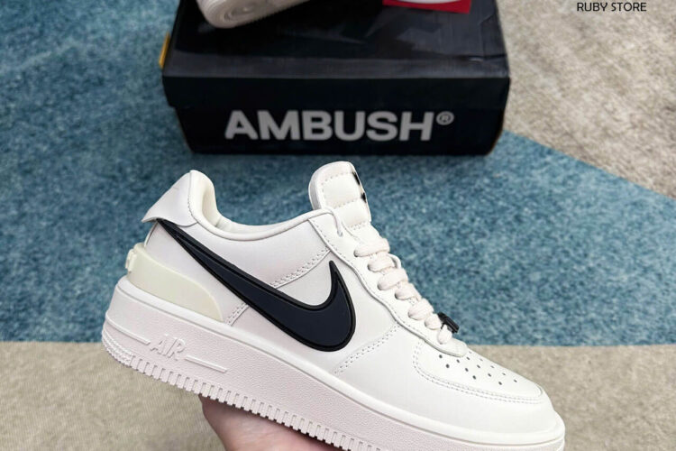 Hình ảnh thực tế giày Nike AF1 Ambush White trắng Rep 1 1 tại Ruby Store