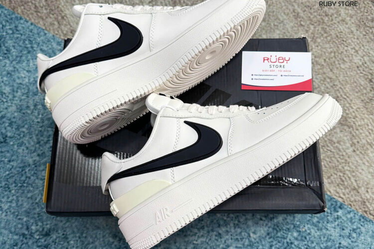 Hình ảnh thực tế giày Nike AF1 Ambush White trắng Rep 1 1 tại Ruby Store